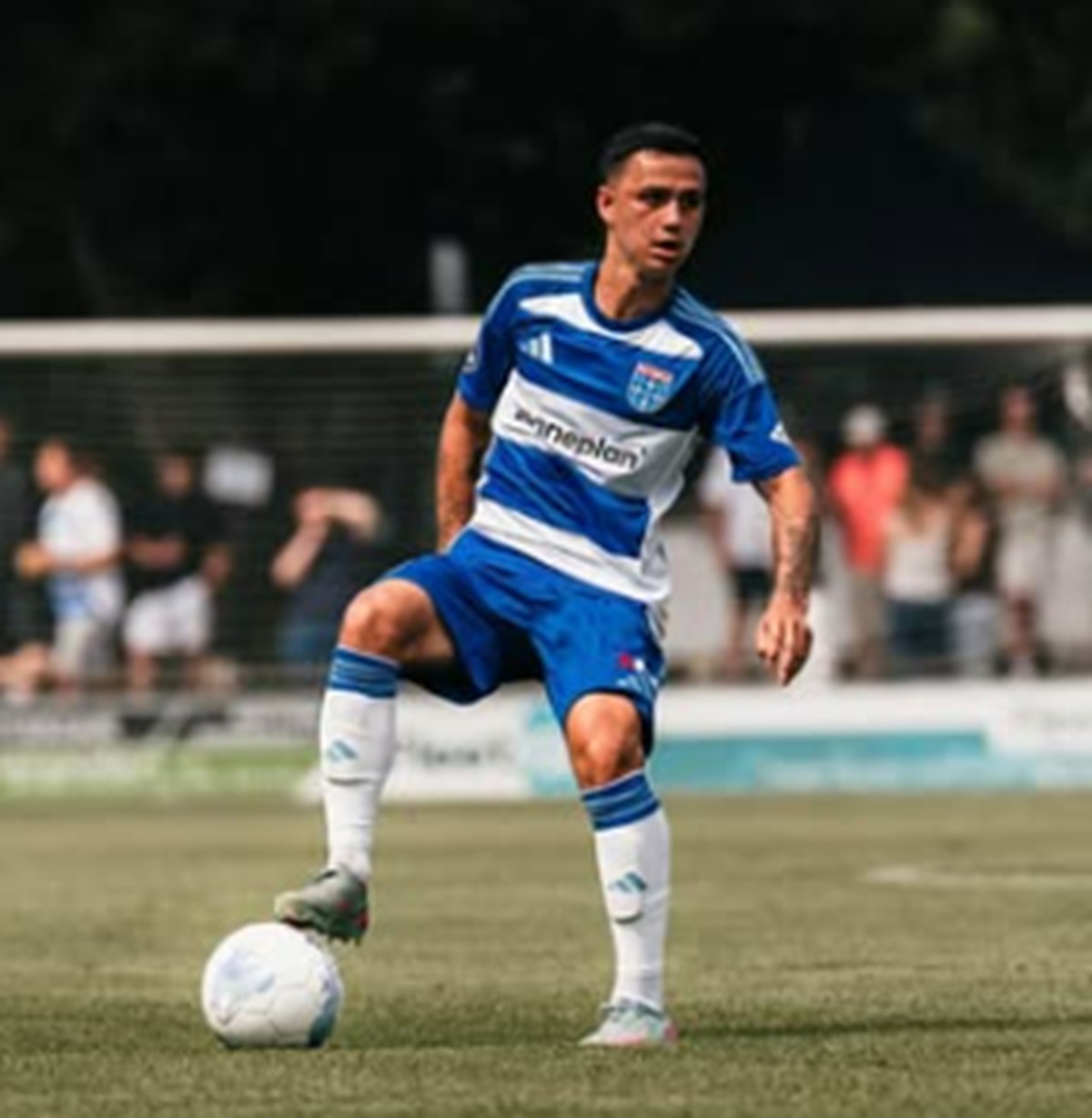 Eliano Berhasil Bawa PEC Zwolle Menang 1-0 Atas FC Twente! Mees Hilgers Malah Tak Ada di Bangku Cadangan!