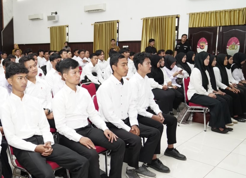 Lewat Program Poliran, Polres Indramayu Bekali Korban PHK Keterampilan Kerja dan Wirausaha