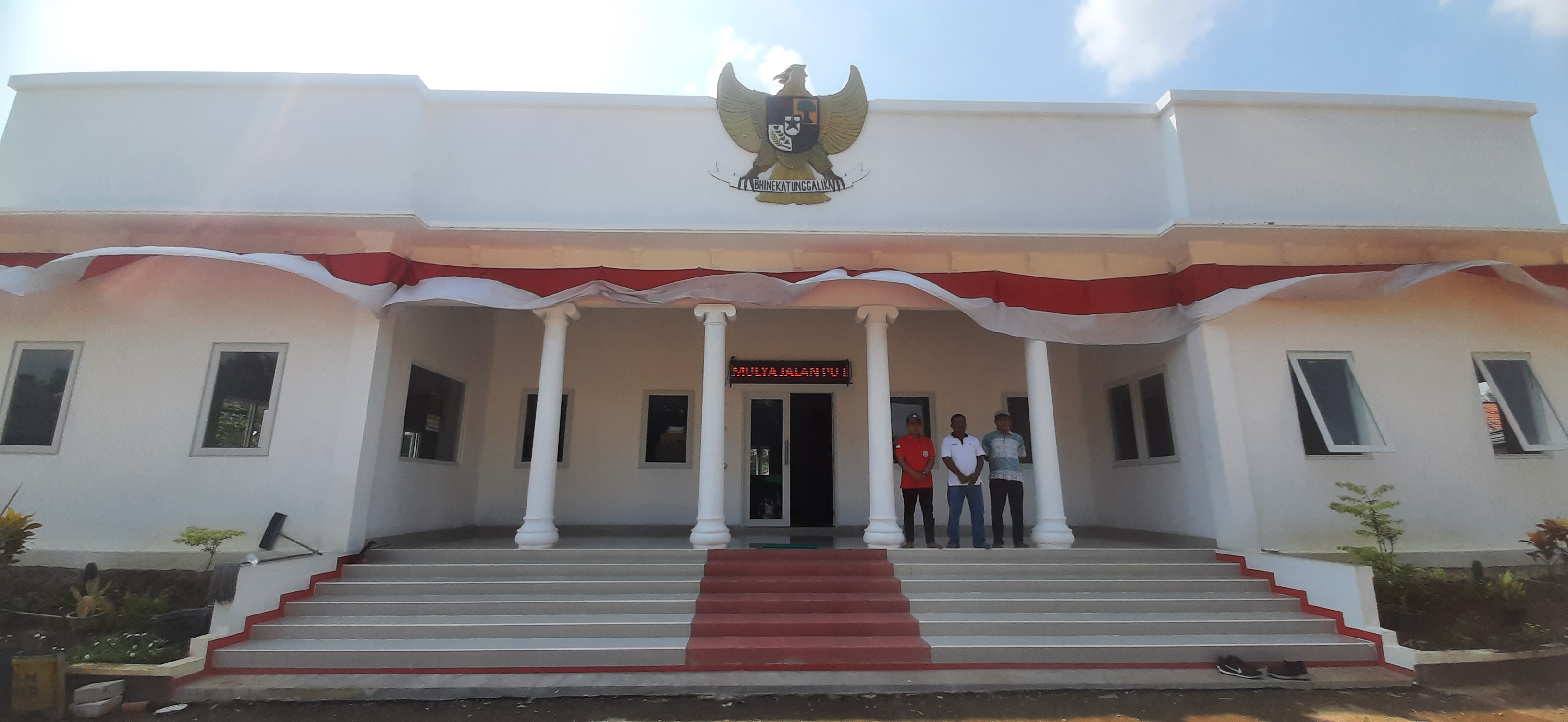 Balai Desa Sukamulya Jadi Ikon Baru, Bangunan Megah Mirip Istana Negara