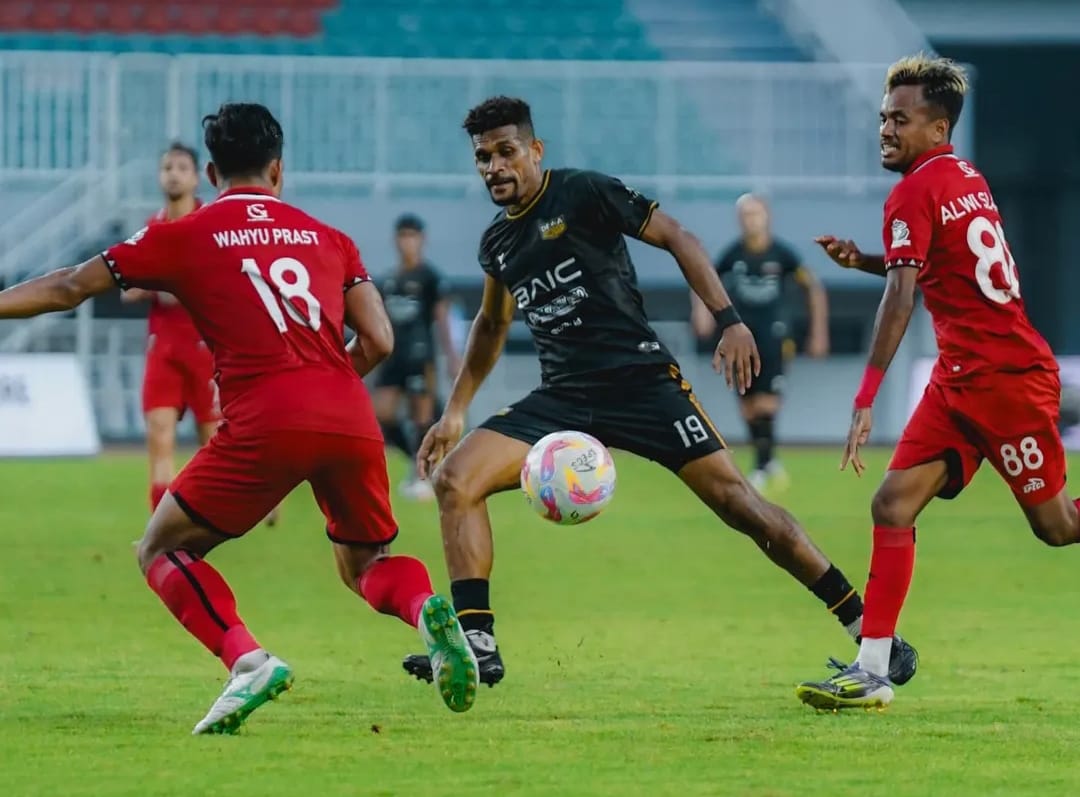 Dewa United Tumbang 2-1 dari Malut United, Persib Makin Dekat ke Juara Liga 1, Ini Skenarionya!