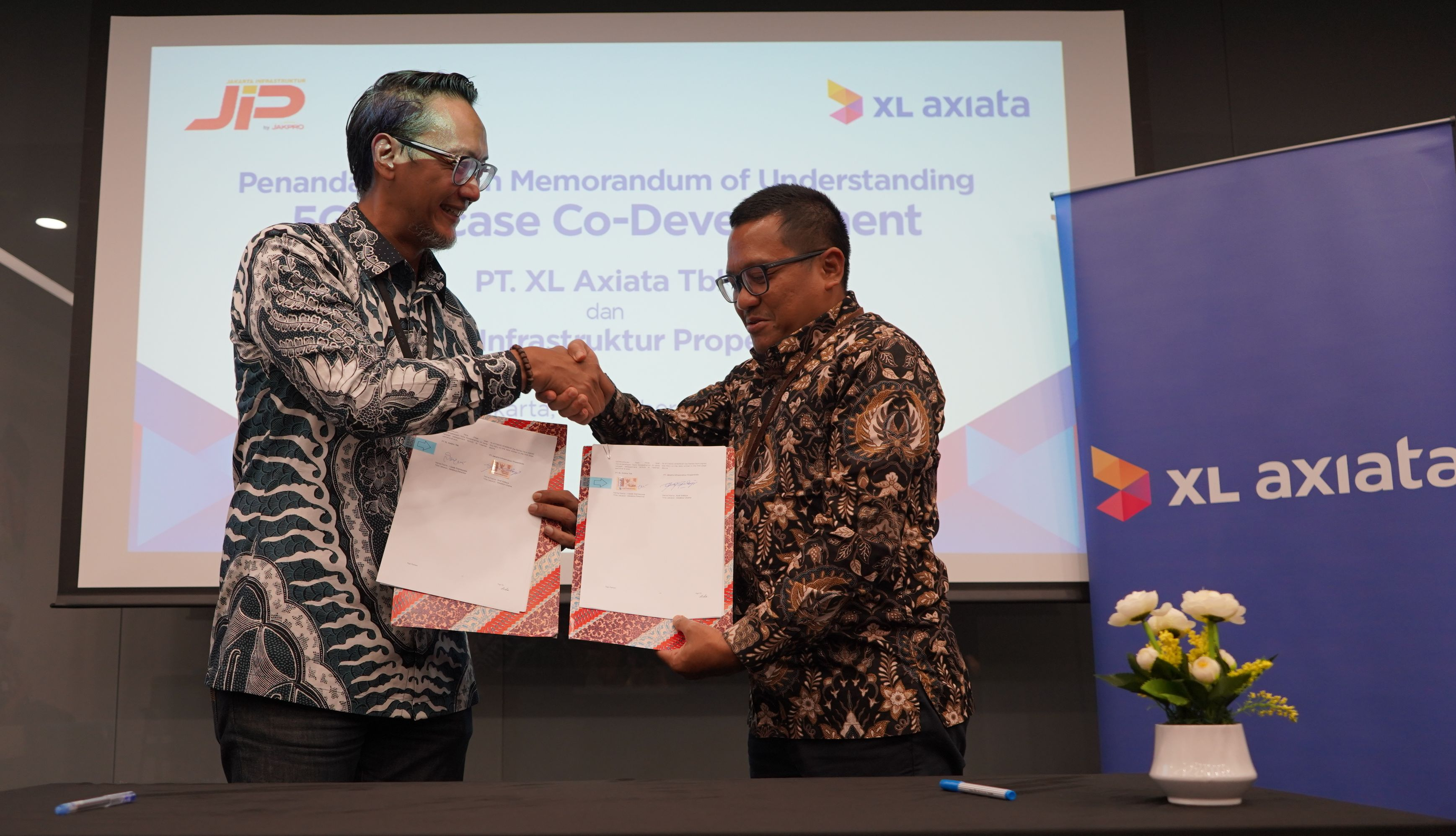 Dukung Pengembangan Jakarta Sebagai Smart City, XL Axiata Kolaborasi dengan PT JIP 