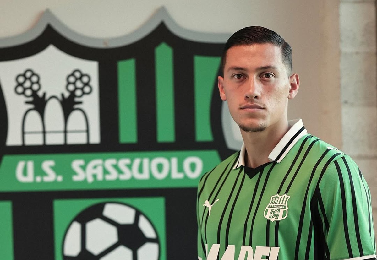 Media Malaysia Sindir Kepindahan Jay Idzes ke Klub Serie A Sassuolo , Netizen: Adu di Lapangan Aja!