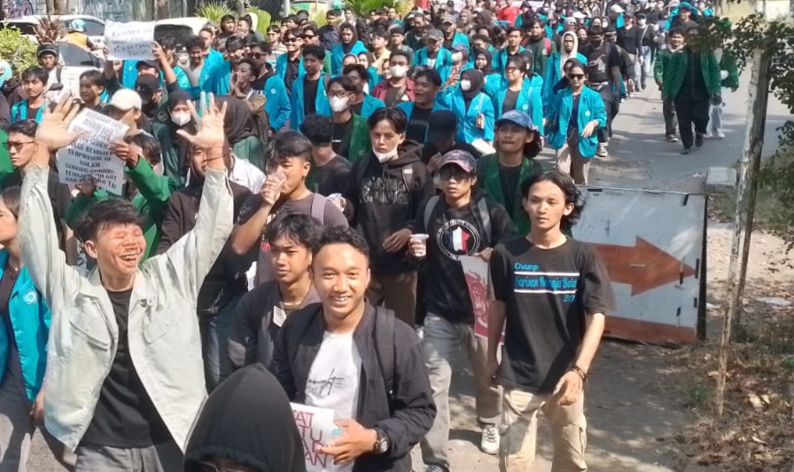 Sejumlah Media Asing Sorot Indonesia, Imbas Demo Besar-besaran, Begini Pemberitaannya