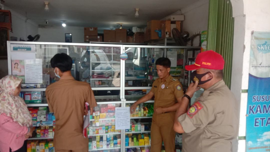 Pastikan Apotek dan Toko Obat Tak Menjual Obat Sirup, Camat Lakukan Sidak