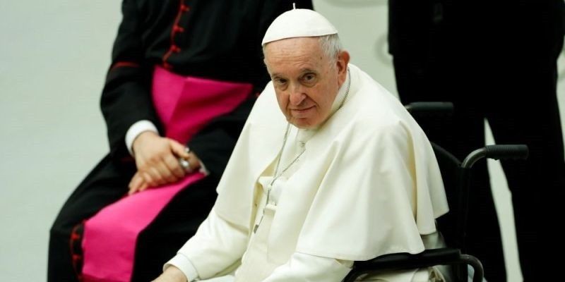 Jika Kondisi Terus Memburuk, Paus Fransiskus Siapkan Surat Pengunduran Diri