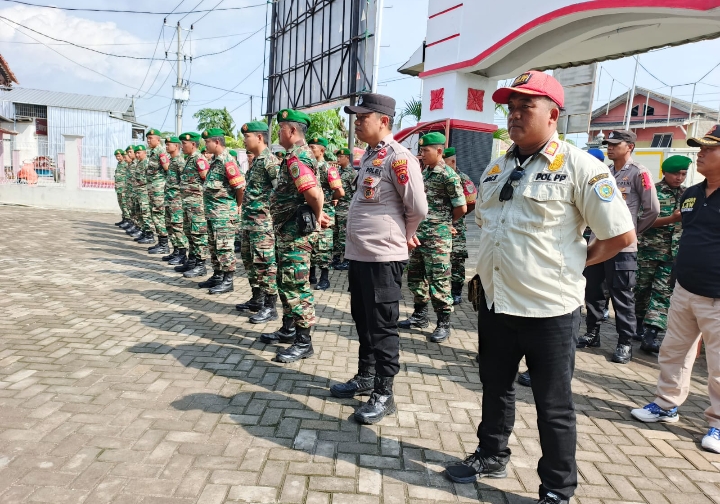 Forkopimcam Juntinyuat Adakan Apel Gabungan untuk Pengamanan Malam Tahun Baru 