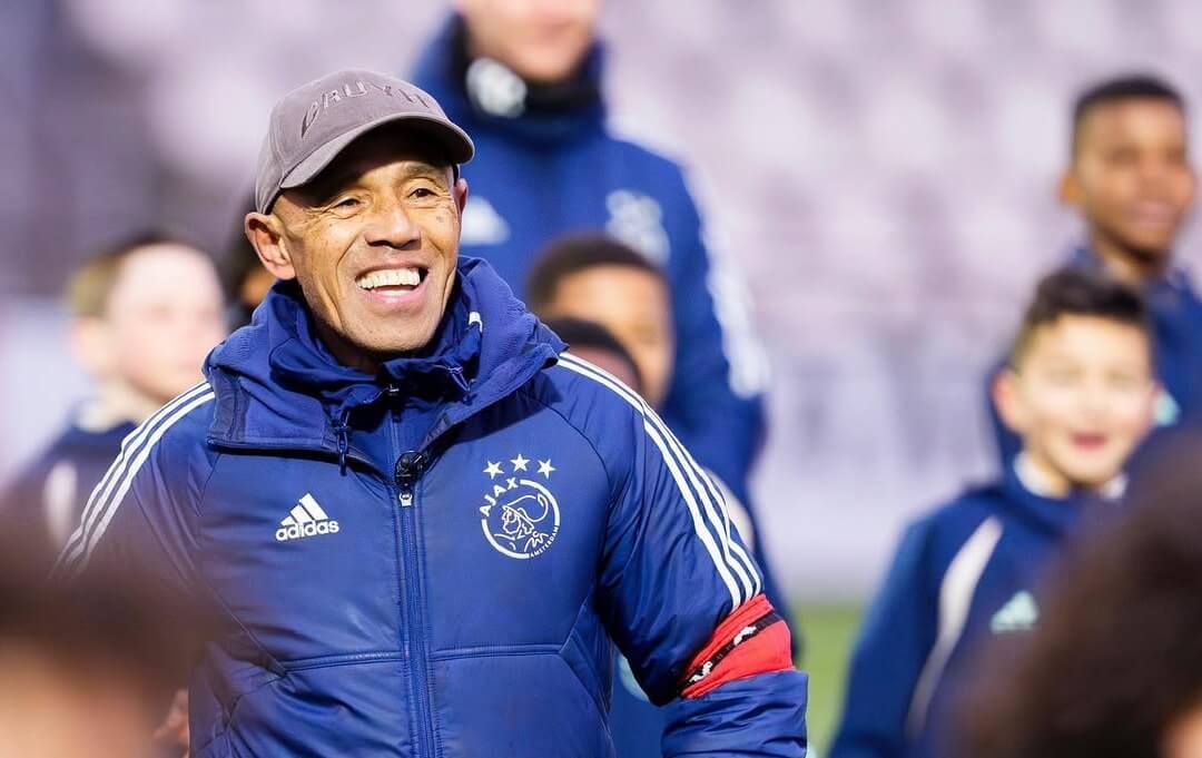 Rumor Simon Tahamata Jadi Dirtek Timnas Indonesia: Sudah Follow PSSI dan Punya Garis Keturunan Maluku