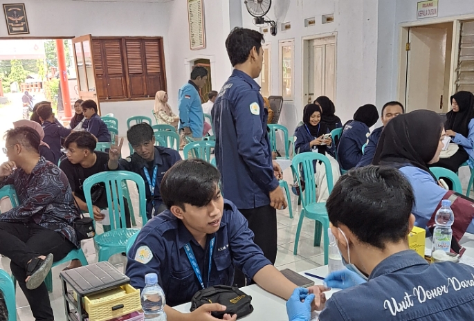 30 Warga Desa Pekandangan Donorkan Darahnya ke PMI