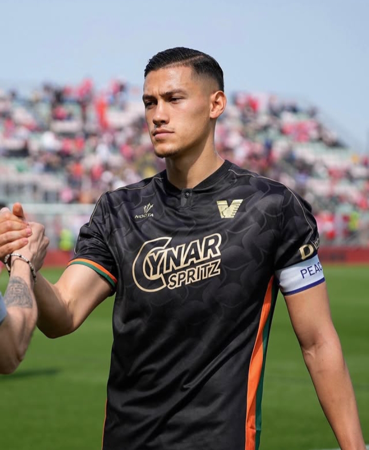 Jay Idzes Jadi Rebutan Klub Serie A, Genoa CFC Ikut Ngantri! Siapa yang Bakal Dapat Tanda Tangan Bang Jay?