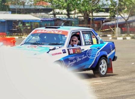 Pengalaman Seru! Bupati Nina Jadi Navigator Pembalap Kerjunas Sprint Rally Tarmac 2023 