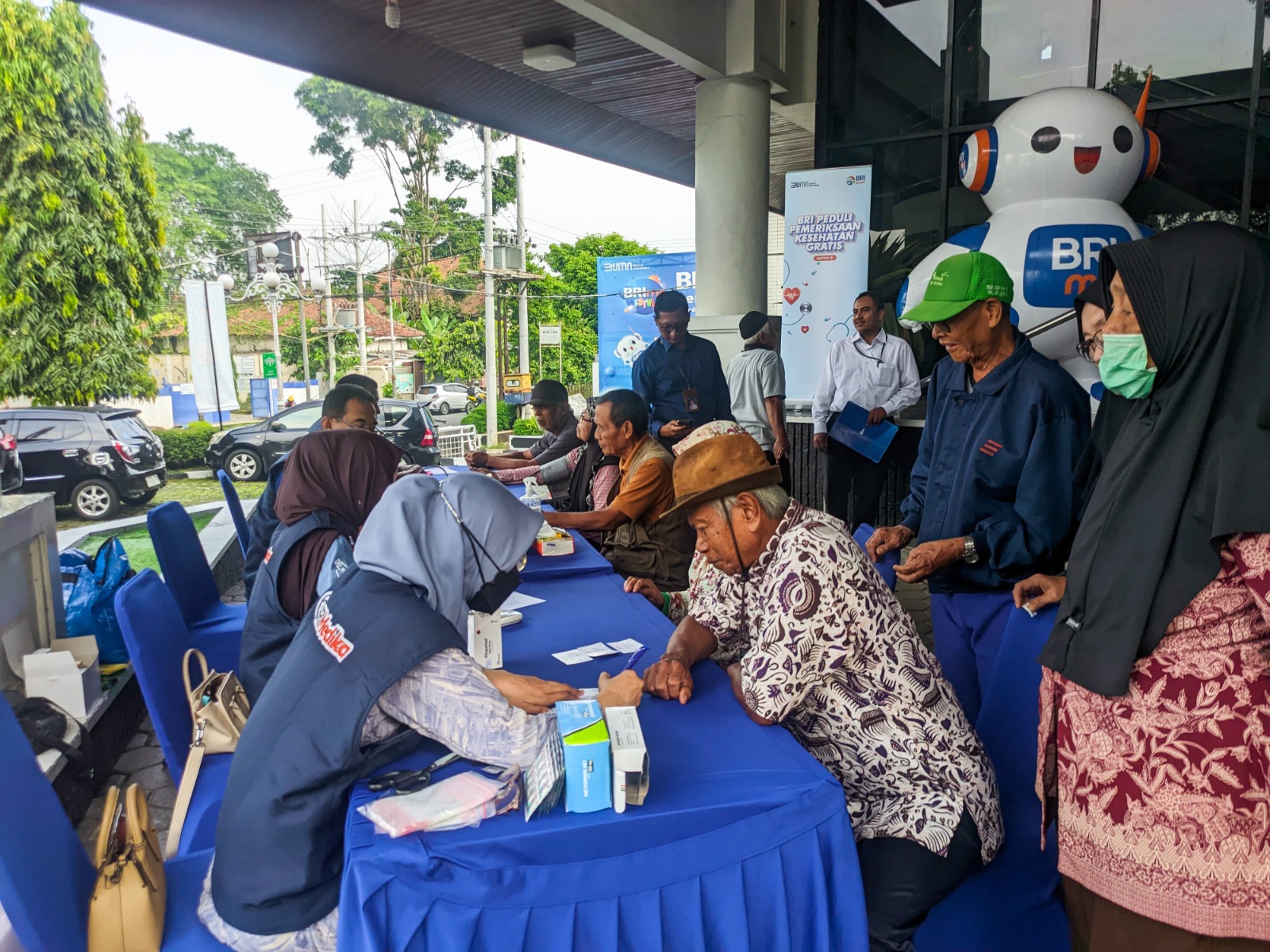 Tingkatkan Kualitas Hidup Masyarakat,BRI Peduli Sediakan Pemeriksaan Kesehatan Gratis di 52 Titik di Indonesia