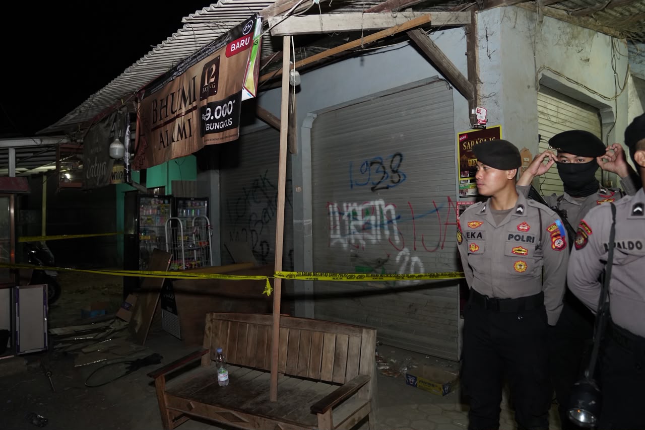 Polisi Jaga Warung 24 Jam di Rambatan Kulon, Warga Diminta Tak Terprovokasi