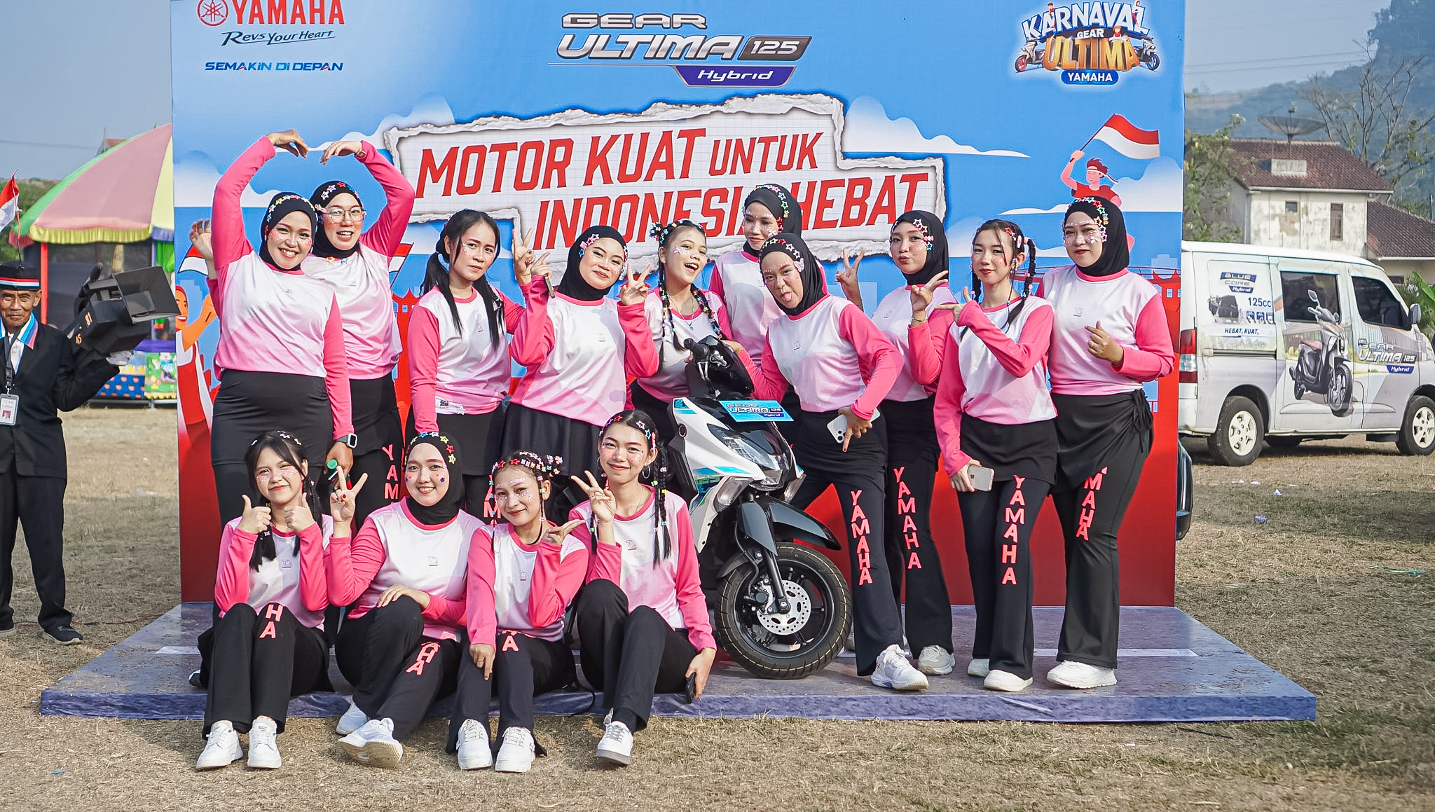 Yamaha Gear Ultima Ramaikan Karnaval Kemerdekaan di Sukabumi, Hadirkan Motor Irit 20 Jutaan