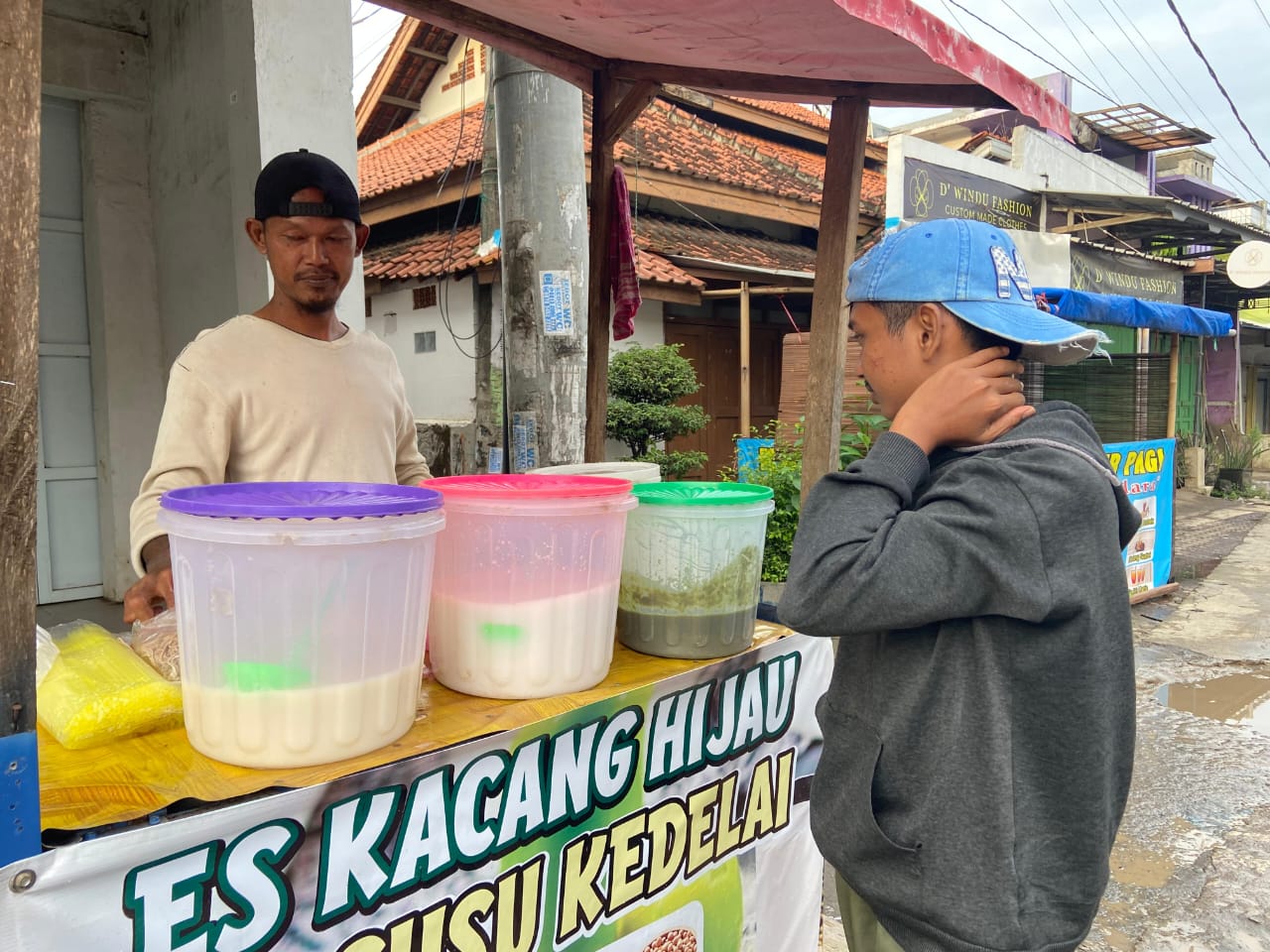 Es Kacang Hijau Legendaris Jadi Menu Favorit Berbuka Warga Terisi