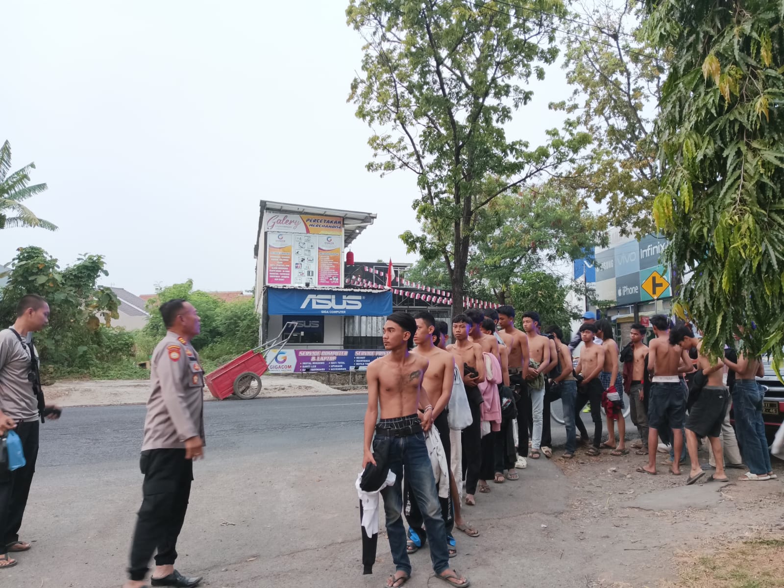 Polisi Gagalkan Aksi Tawuran, 22 Orang Pemuda Dibubarkan saat Pesta Miras 