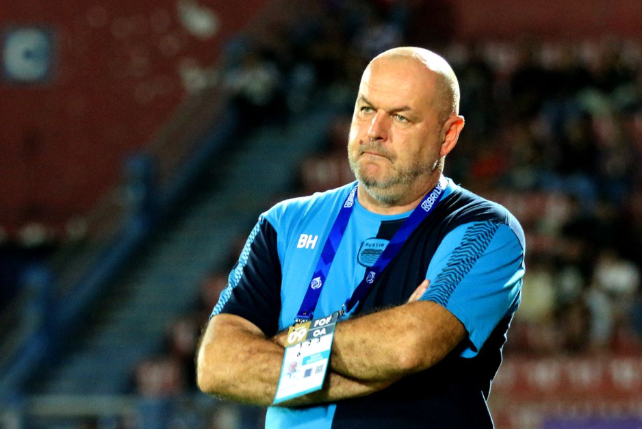 Win Rate 54% dan Bukan Sekadar Hype, Persib Harus Berjuang Keras Pertahankan Bojan