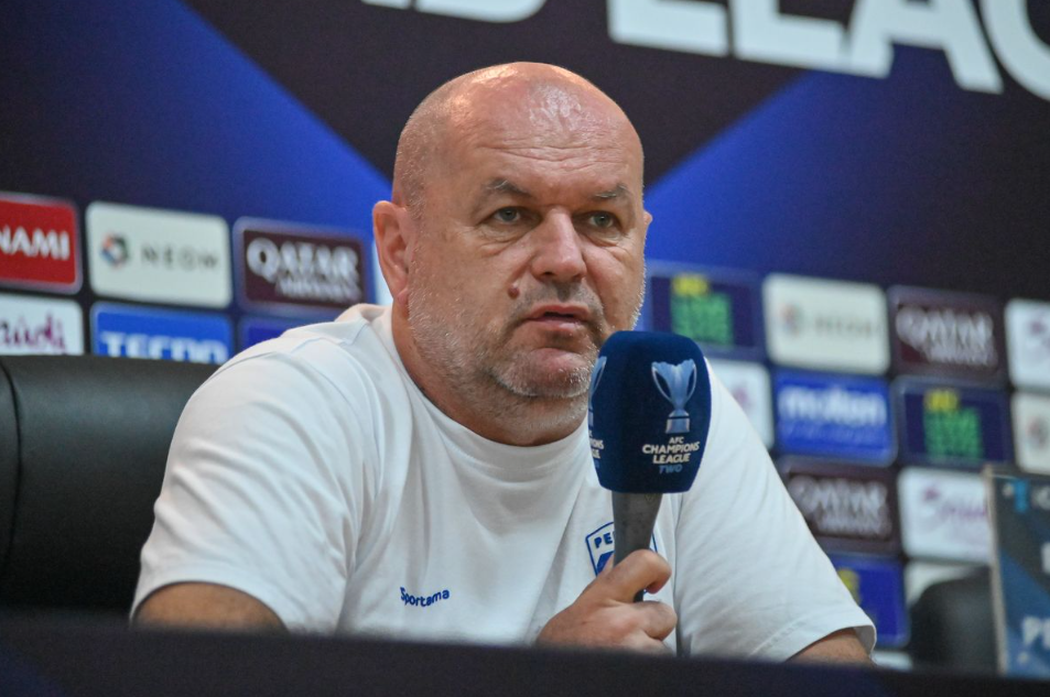 Bojan Hodak Ungkap Rahasia Gagalnya Transfer Pemain Keturunan ke Persib, Gaji Selangit Jadi Penghalang!