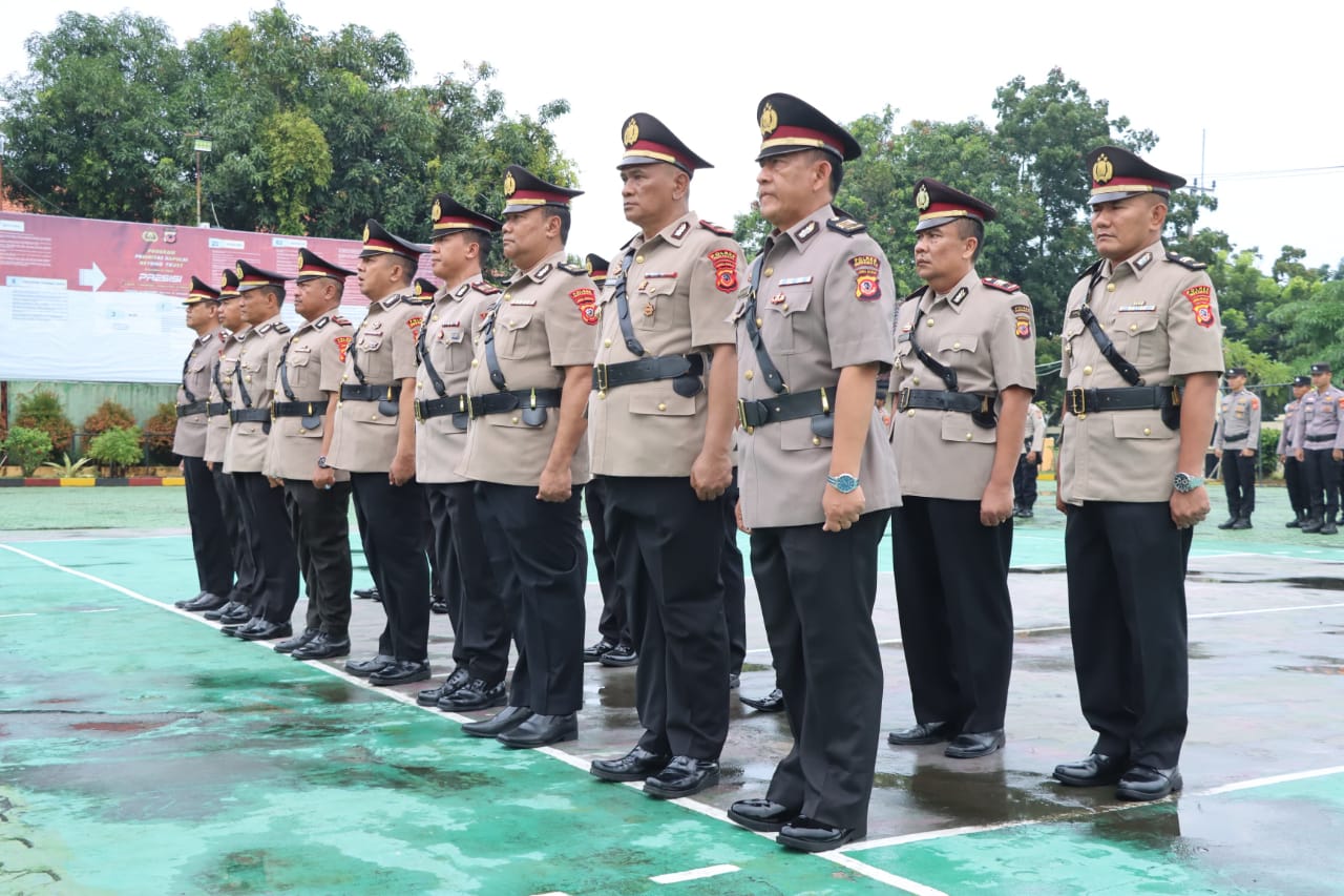 18 Perwira Lingkungan Polres Indramayu Dimutasi, Kasi Humas Jabat Kapolsek Tukdana