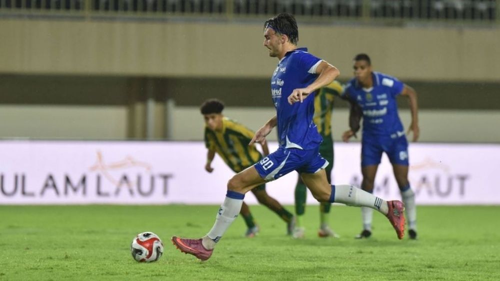 Persib Bandung Bantai PSBS 3-0, Maung Kembali Ganas dan Merangsek ke Tiga Besar Klasemen Super League