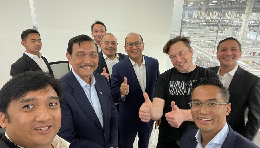 Luhut - Elon Musk Bertemu, Hanya Satu Jam sebelum Beli Twitter