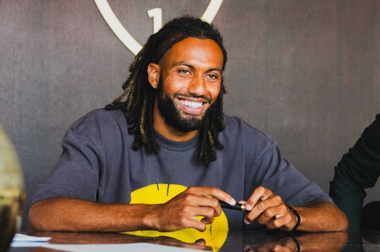 Waduh! Naturalisasi Jairo Riedewald Macet! Arya Sinulingga: Prosesnya Lebih Berat Dari Maarten Paes.