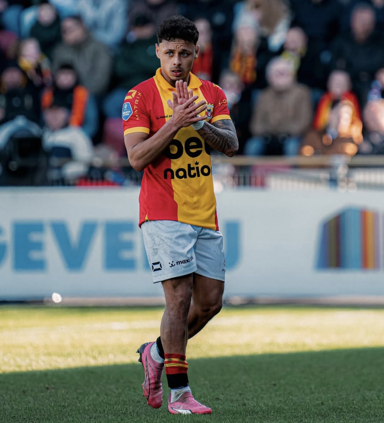 Diincar Raksasa Belanda! Feyenoord Siap Tebus Dean James Dengan Harga Penuh!