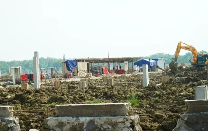 4 Fakta Unik Pabrik Sepatu di Desa Cikawung, Nomor 3 Bikin Masyarakat Lokal Berbunga-bunga 