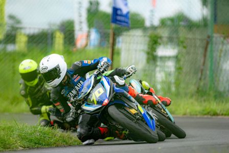 Pacu Adrenalin di Yamaha Cup Race, Tasikmalaya Bergemuruh Ribuan Penonton Terpukau