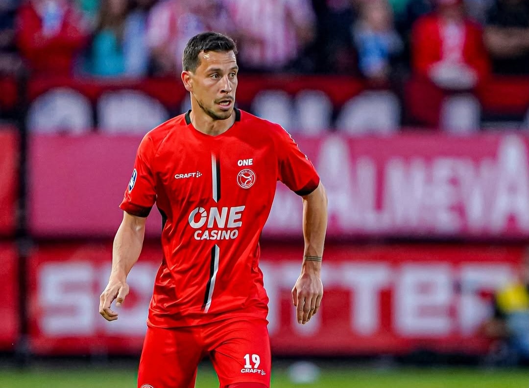 Selamatkan Diri, Thom Haye Bakal Angkat Koper Usai Almere City Dipastikan Terdegradasi? 