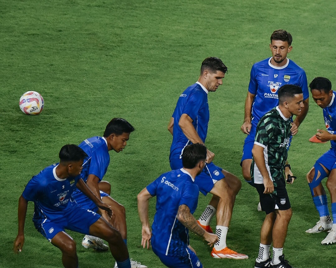 Persebaya Seret Kemenangan, Paul Munster Terancam Ditendang, Bek Persib Ini Enggan Ambil Keuntungan