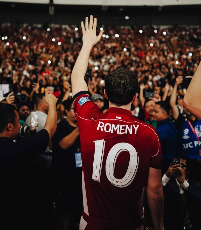 Candaan Menjadi Nyata: Naturalisasi Ole Romeny Berawal dari Obrolan Santai, Akhirnya Bela Timnas Indonesia