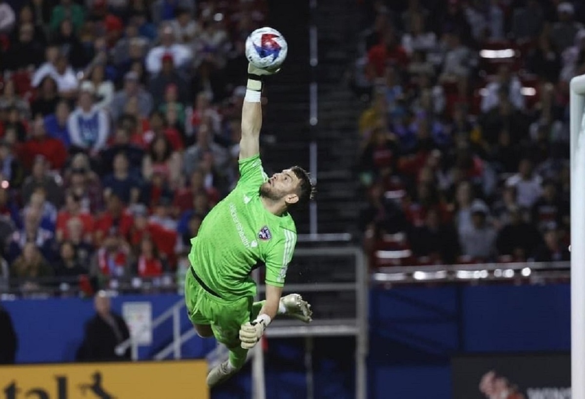 Segini Gaji Marteen Paes di FC Dallas, Pantas Jadi Kiper Termahal di Asia, Naturalisasi yang Tak Mengecewakan