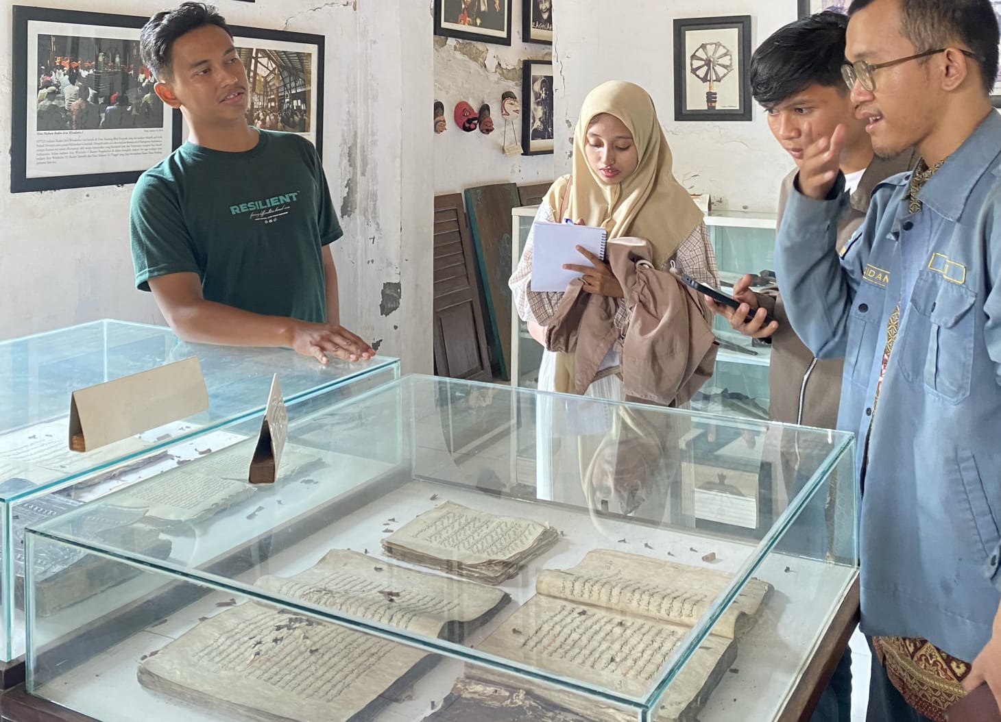 Merawat Ingatan, Kisah di Balik Museum Bandar Cimanuk Indramayu