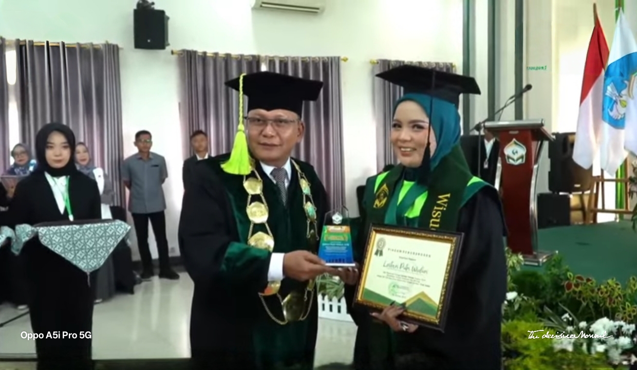 UDM Indramayu Gelar Wisuda Kedua, Luluskan 255 Mahasiswa dari 3 Prodi 