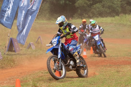 Full Gaspol! Yamaha Ajak Awak Media Asah Skill Bawa WR155 & YZ125X pada Event BLU CRU Yamaha                  