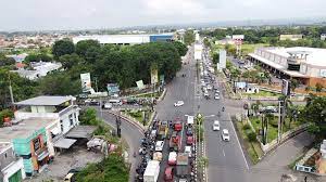 Lalu Lintas Kota Cirebon Hari Ini, Kendaraan Padat Menuju ke Pusat Kota