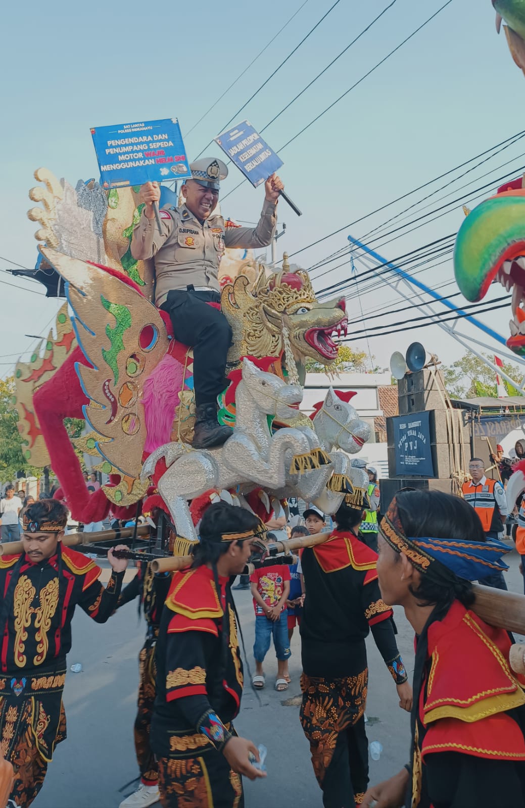 Kampanyekan Operasi Zebra Lodaya 2023, Polres Indramayu Libatkan Seniman Lokal