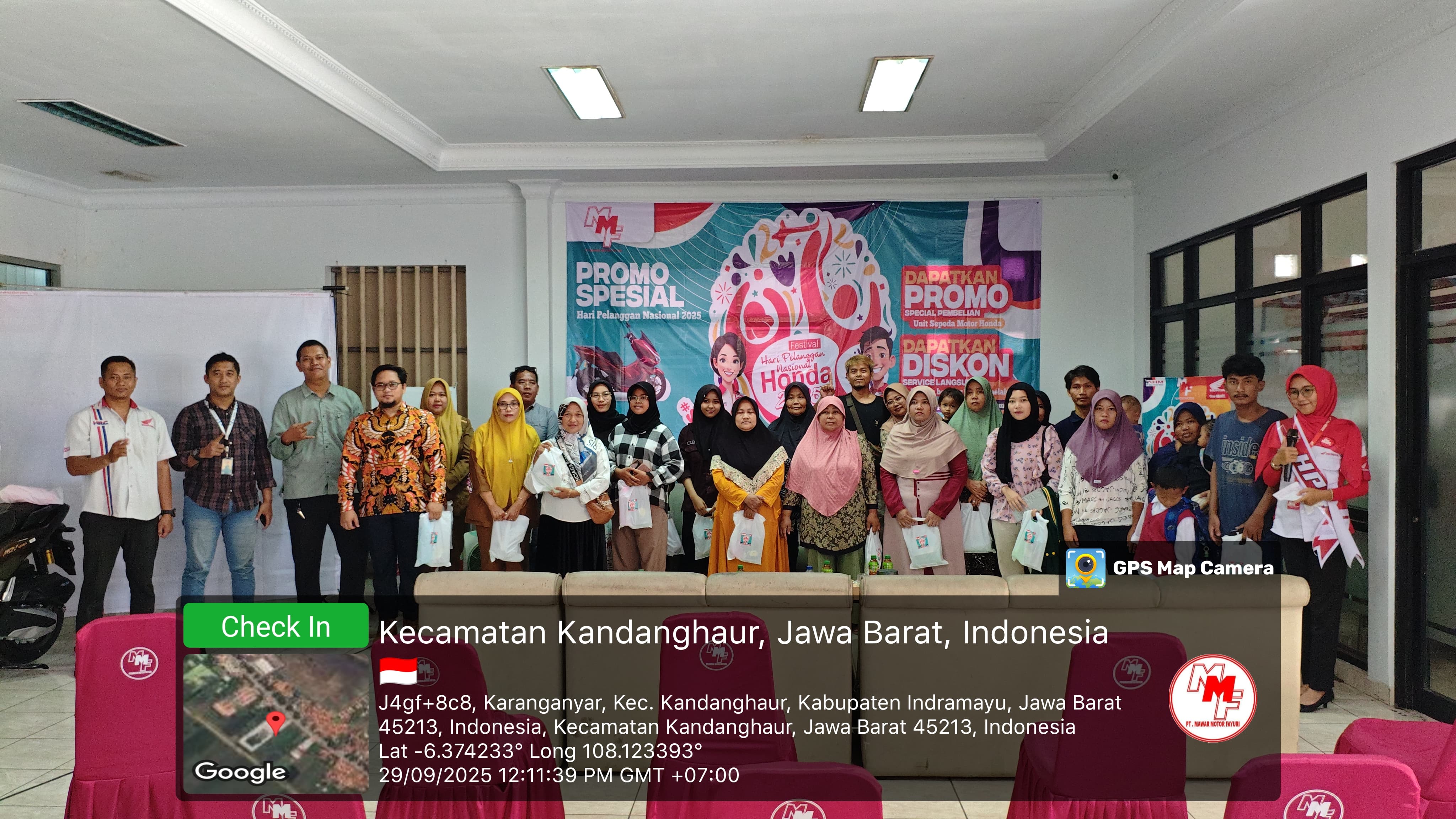 Mawar Motor Fayuri Rayakan Hari Pelanggan Nasional, Edukasi Digital Marketing dan Kenalkan Motor Baru