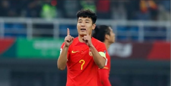 Takut Kalah Lawan Indonesia, Pelatih China Paksa Striker Penyakitan Buat Main, Kondisi Cedera Memprihatinkan 