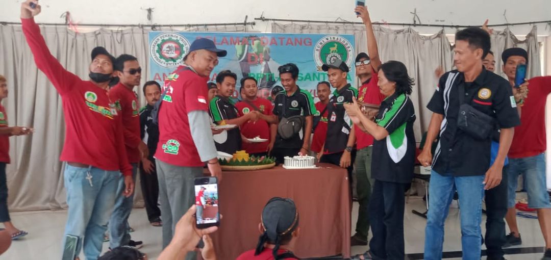 Anniversary ke-3 PPTI Nusantara Bumi Wiralodra Santuni Anak Yatim