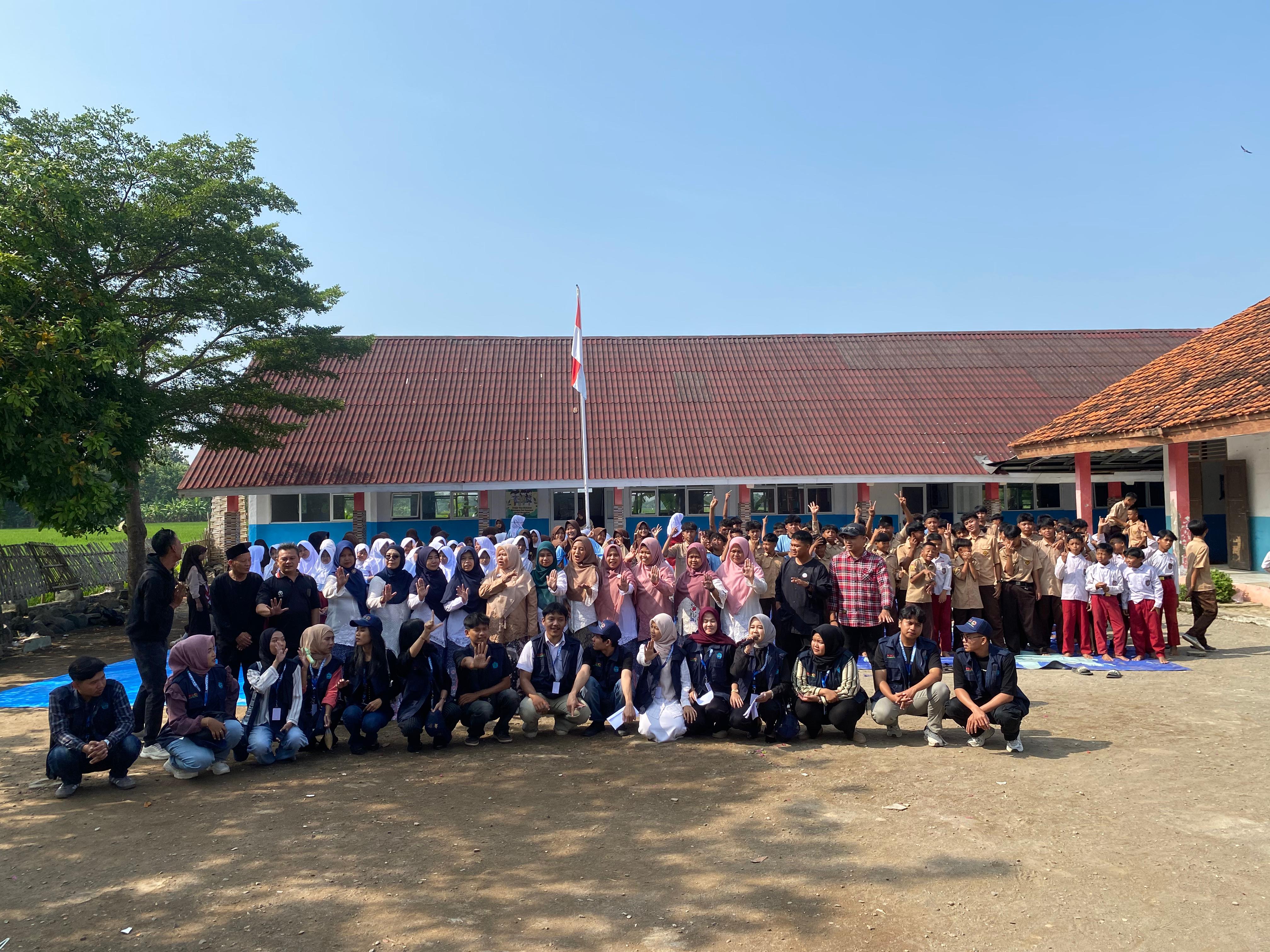MPLS di SMPN Satu Atap 1 Cantigi Angkat Isu Bahaya Perkawinan Anak dan Kenakalan Remaja