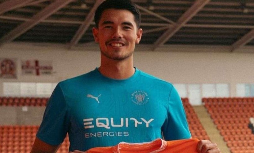 Pulih dari Cedera, Elkan Baggott Dikonfirmasi Akan Perkuat Blackpool Kembali! 'Sudah Berlatih Penuh'