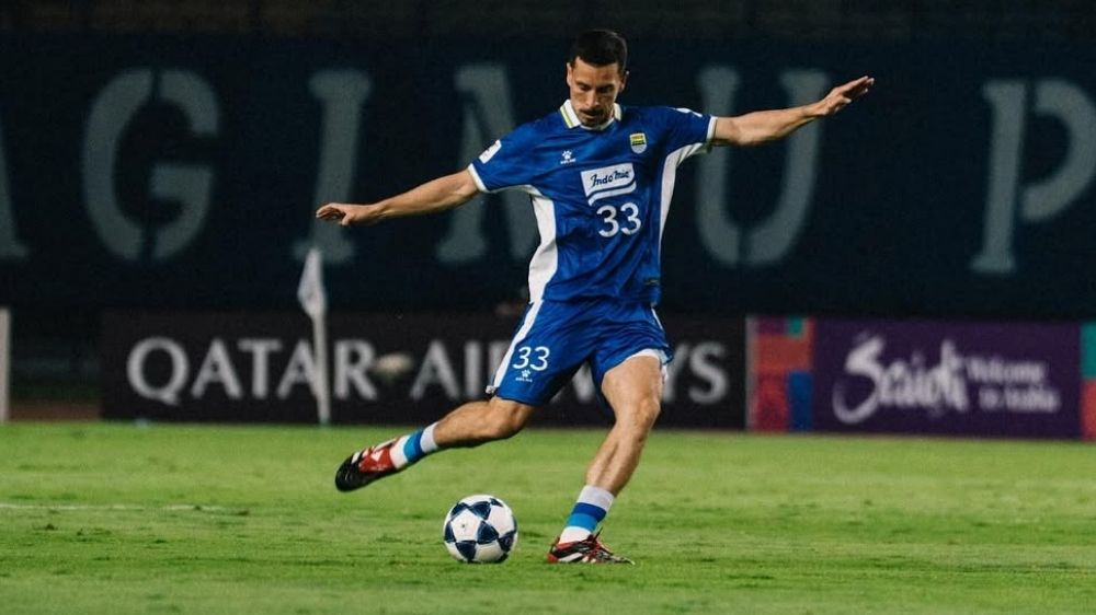 Thom Haye Jadi Man of The Match, Dominasi Lini Tengah Persib Bandung Terlihat Lewat Aksinya