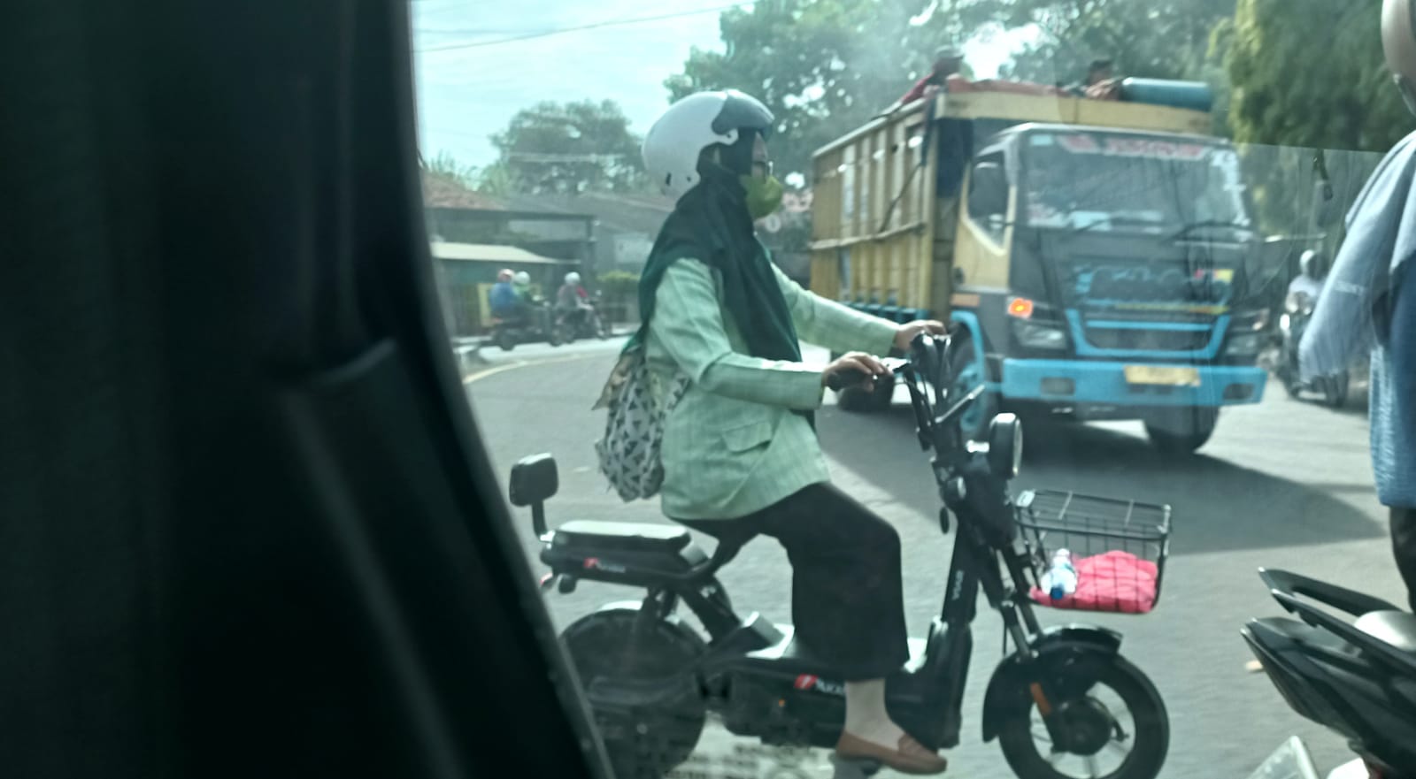 Sepeda Listrik di Jalan Raya, Nggak Bahaya Ta? Ini Penjelasan Kapolres Indramayu