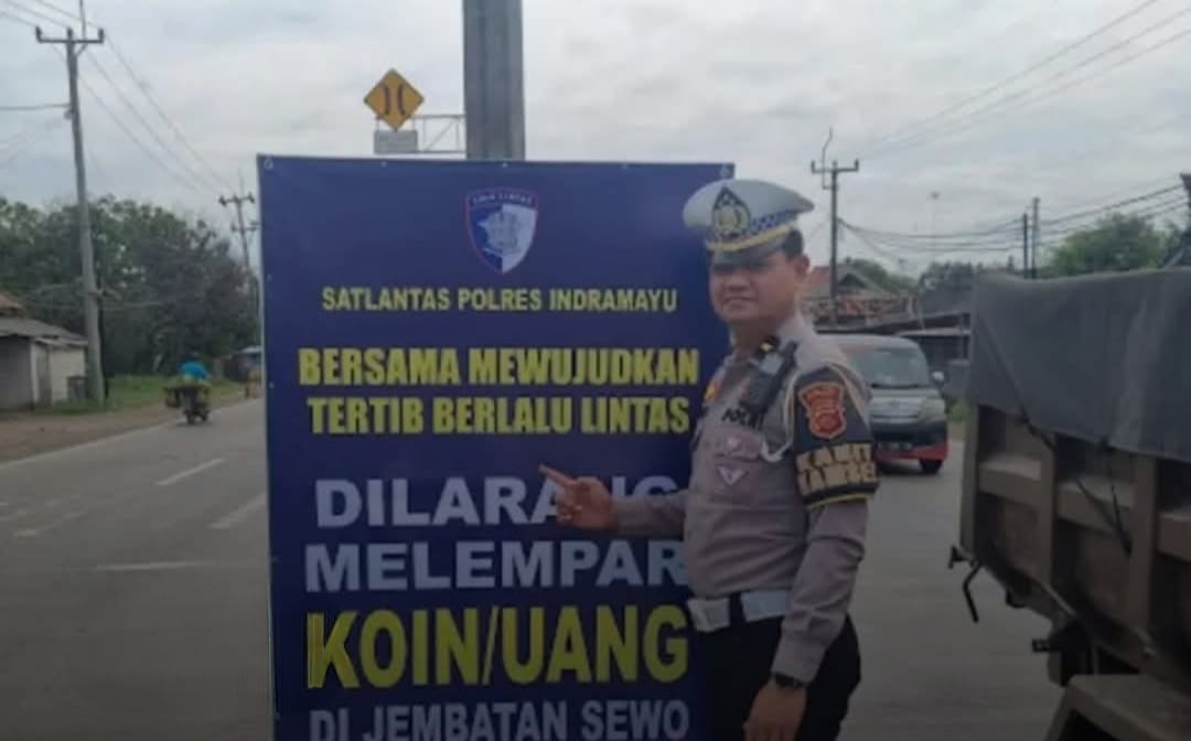 Jelang Nataru, Polisi Beri Larangan Pengendara 'Lempar Koin' di Jembatan Sewo