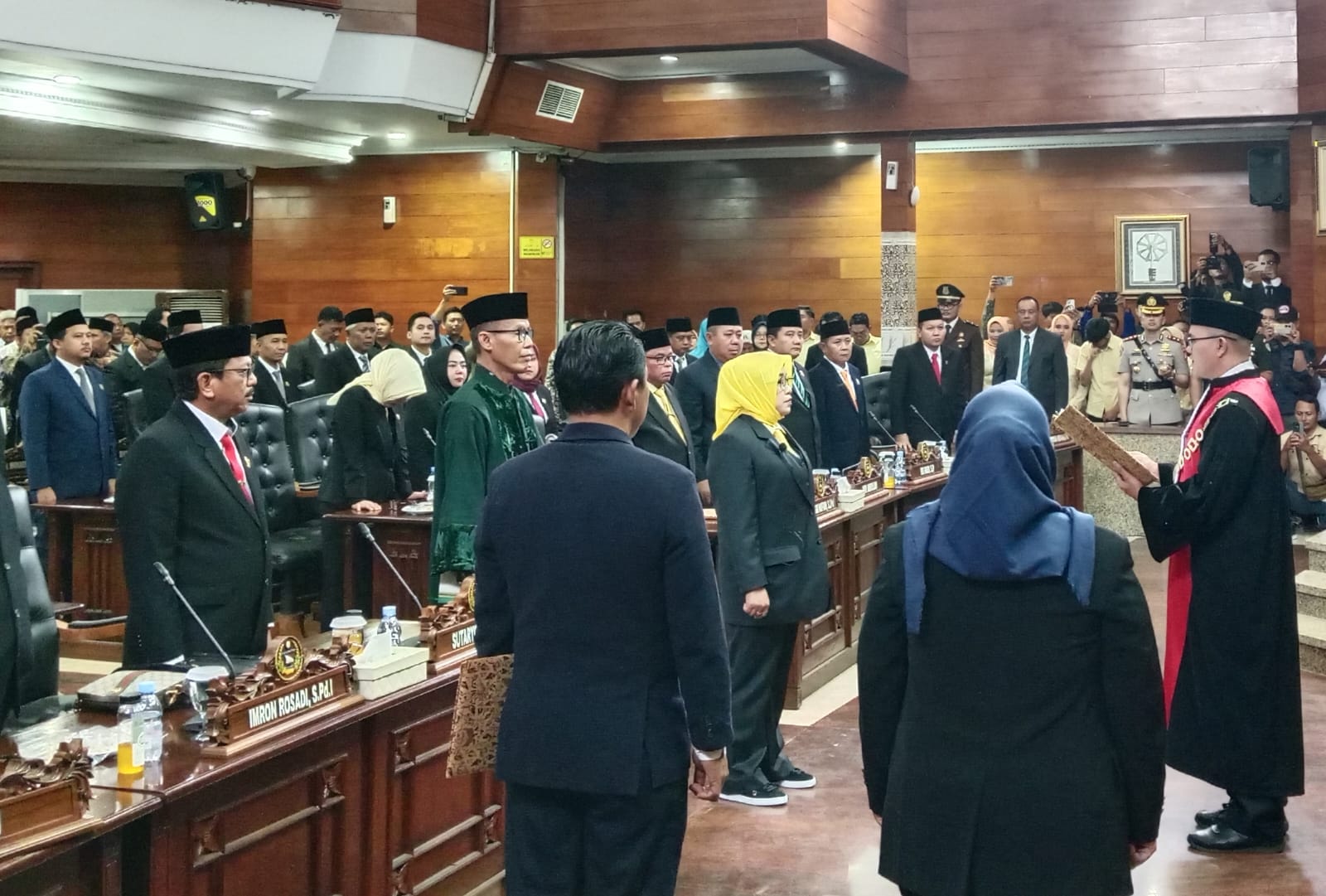 Dilantik, Nurhayati Resmi Jabat Ketua DPRD Kabupaten Indramayu 
