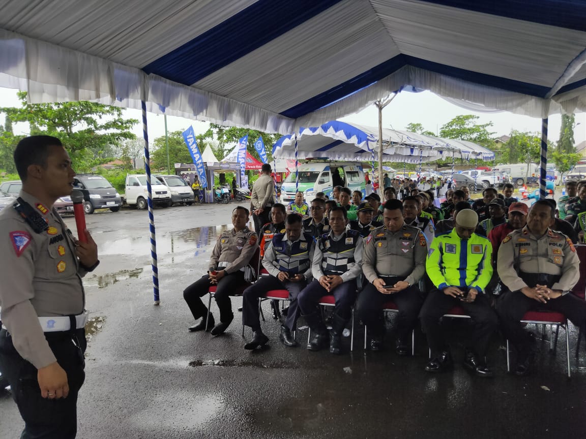 Supir Angkot Keluhkan Keberadaan Cator dan Odong-odong.