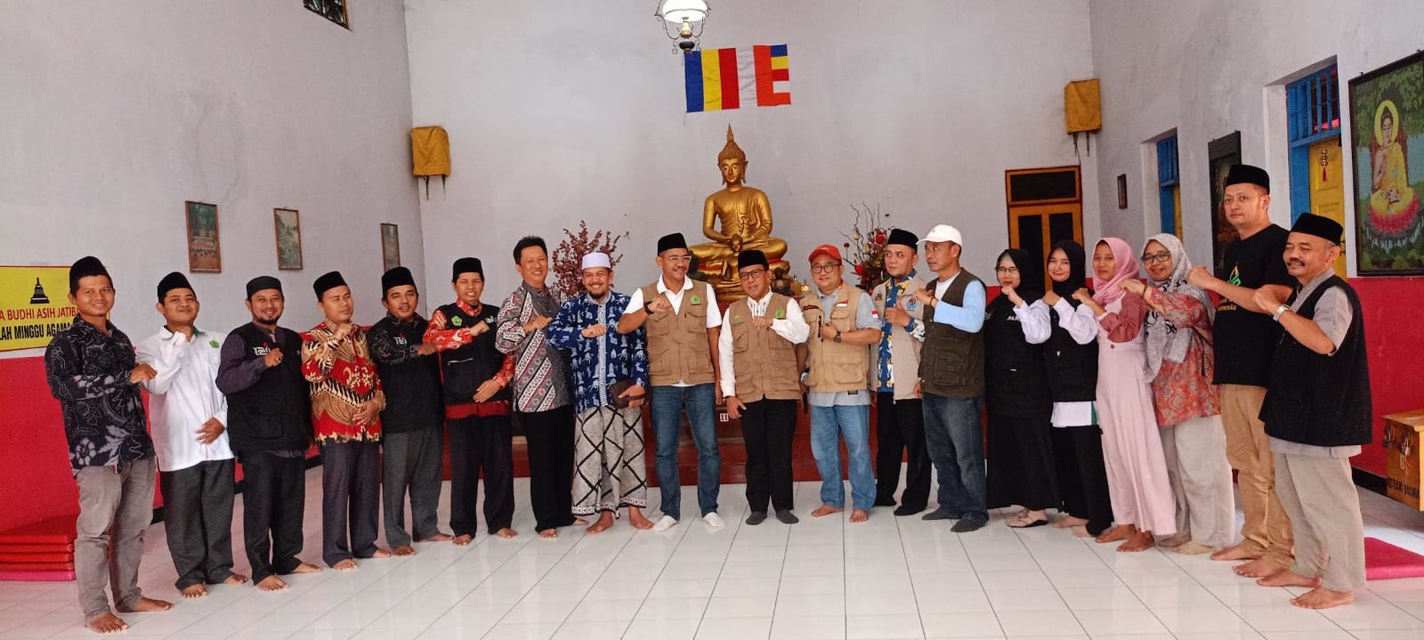 Vihara di Indramayu Ikut Layani Pemudik, Wujud Nyata Toleransi Antarumat Beragama