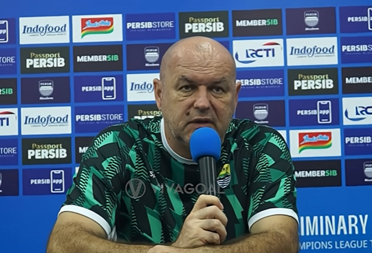 Pelatih Persib Bandung Bojan Hodak Isyaratkan Akan Rekrut Pemain Baru Jika Persib Lolos ke ACL 2