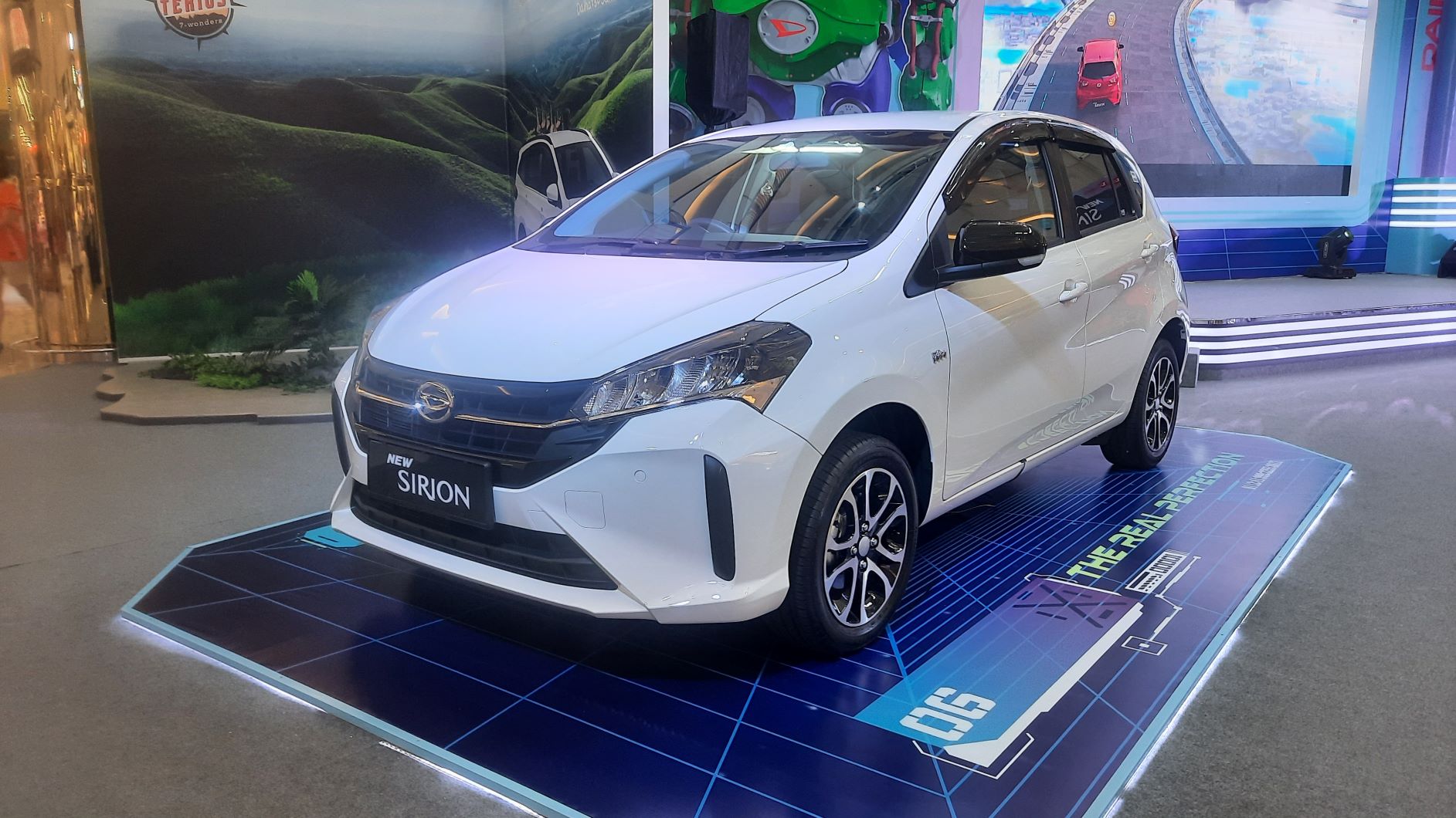 Daihatsu New Sirion Resmi Meluncur di Indonesia 